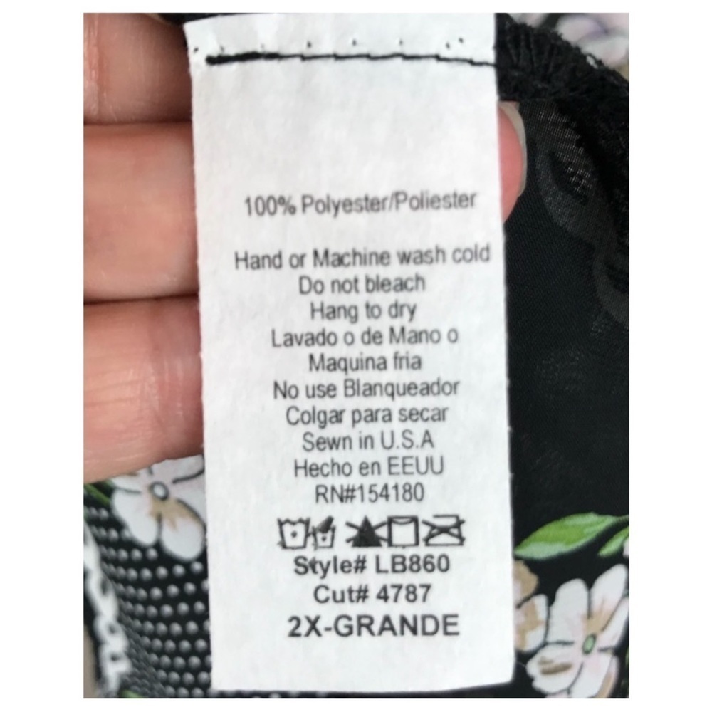 Curvy Sense Black With Pink & Sage Floral Sheer Kimono 2x — image 8 of 8
